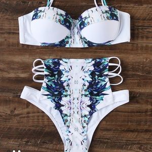 White Flower  Ladder Cutout High Waist Bikini Set